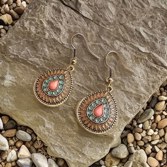 Vintage Style Multicolor & Gold Tone Hoop Dangle Earrings - Picture 1 of 6